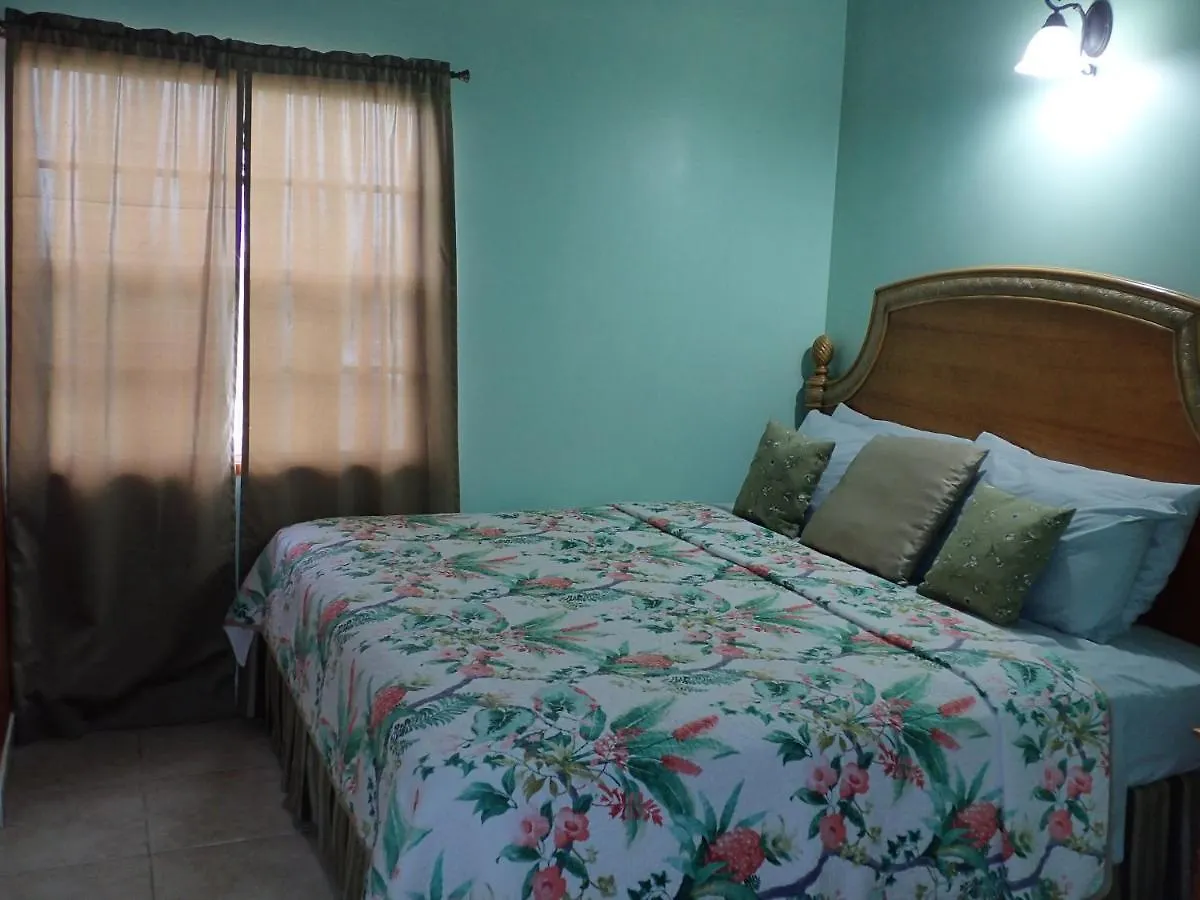 Antigua Seaview Aparthotel St. John's
