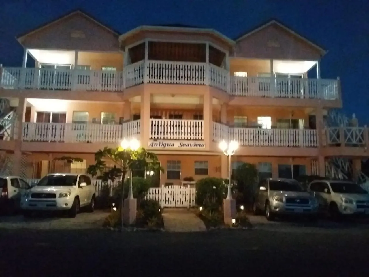 Апарт отель Antigua Seaview St. John's Антигуа и Барбуда